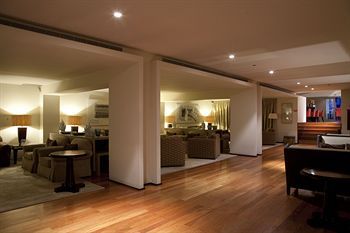 Lounge/Bar