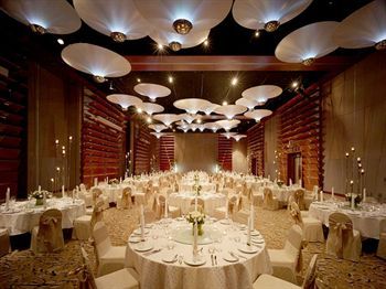 Ballroom/Banquet