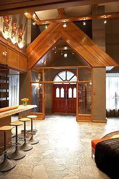 Lounge/Bar