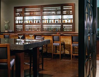 Lounge/Bar