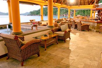Lounge/Bar