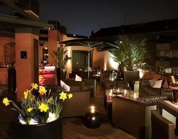 Lounge/Bar