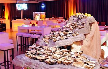 Ballroom/Banquet