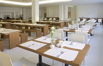Breakfast room