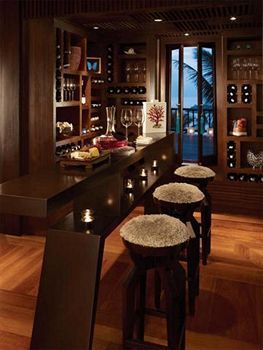 Lounge/Bar