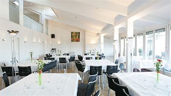 Ballroom/Banquet