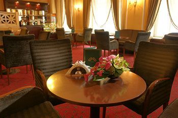 Lounge/Bar