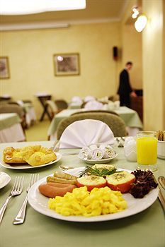 Breakfast room