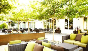 Lounge/Bar