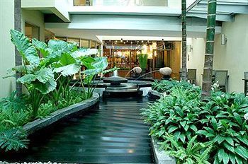 Lounge/Bar
