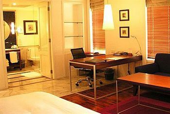 Lounge/Bar