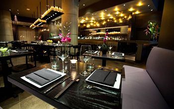 Lounge/Bar