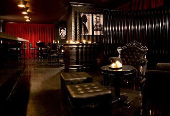 Lounge/Bar