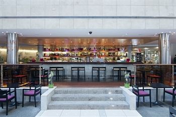 Lounge/Bar