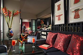 Lounge/Bar
