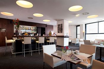 Lounge/Bar