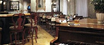 Lounge/Bar
