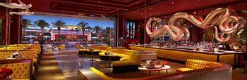 Lounge/Bar