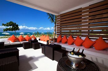 Lounge/Bar