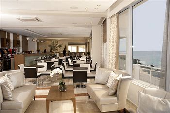 Lounge/Bar