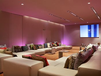 Lounge/Bar
