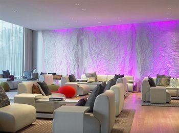 Lounge/Bar