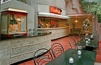 Lounge/Bar