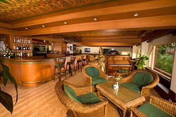 Lounge/Bar