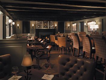 Lounge/Bar