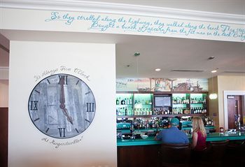 Lounge/Bar