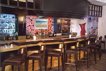 Lounge/Bar