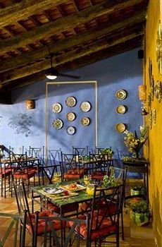 Breakfast room