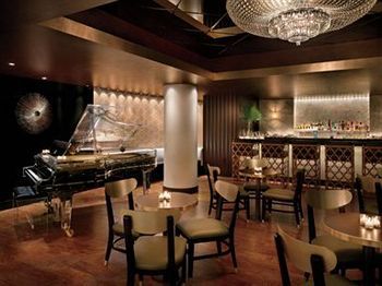 Lounge/Bar