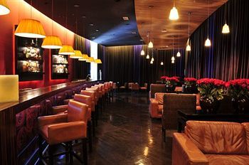 Lounge/Bar