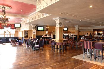 Lounge/Bar