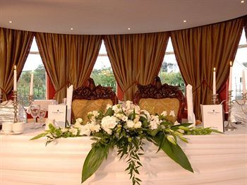 Ballroom/Banquet