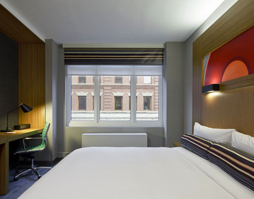 Guestroom