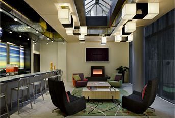 Lounge/Bar