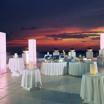 Ballroom/Banquet