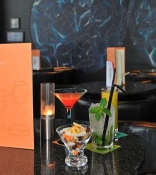 Lounge/Bar