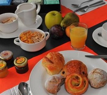 Breakfast room