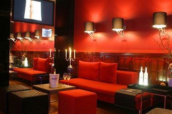 Lounge/Bar