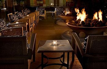 Lounge/Bar