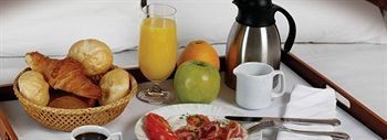 Breakfast room