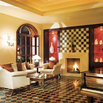 Lounge/Bar