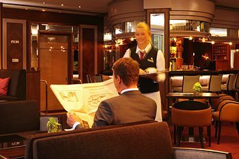 Lounge/Bar
