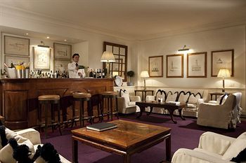 Lounge/Bar